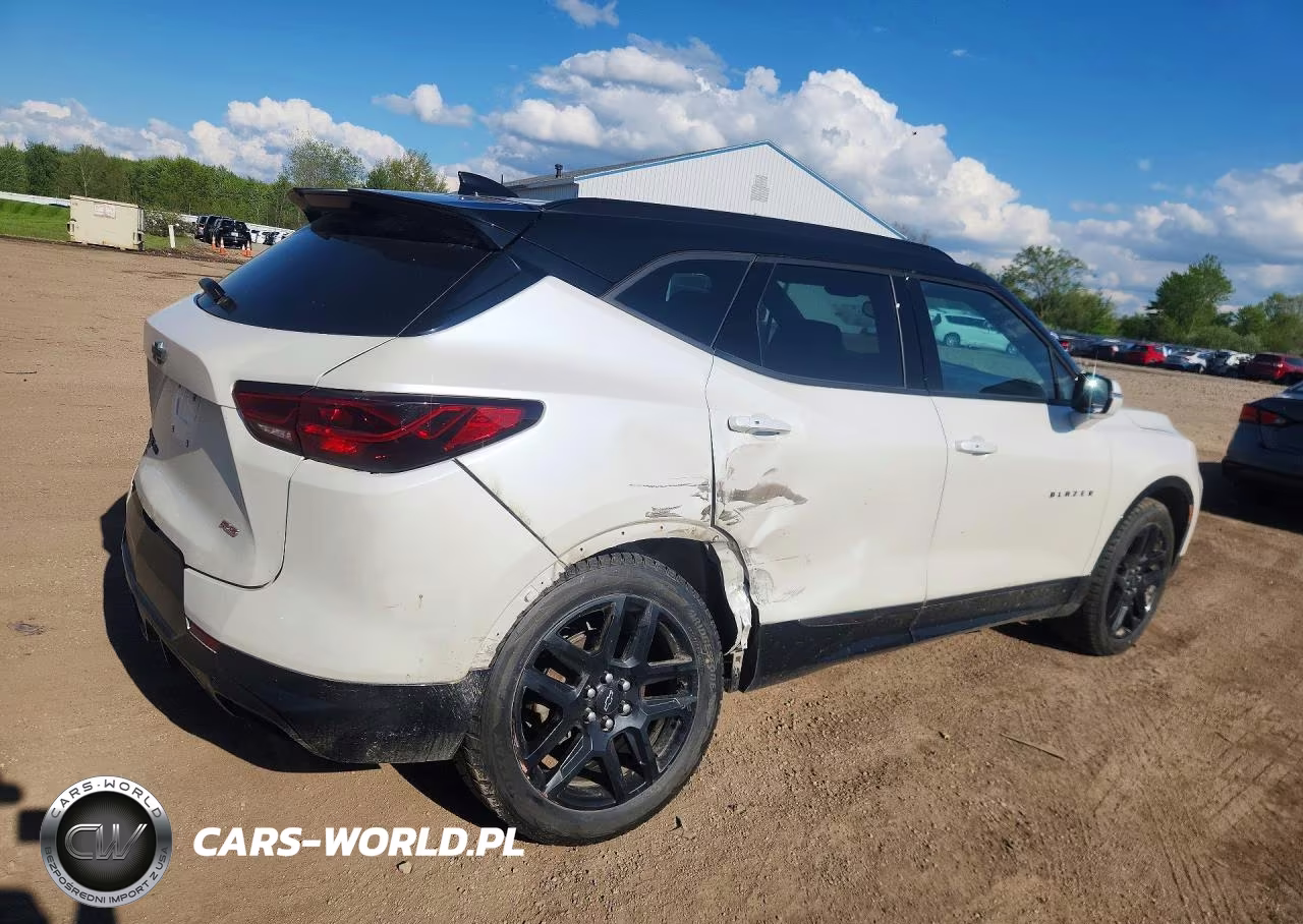2023 Chevrolet Blazer Rs VIN:3GNKBKRS6PS198922 - 3