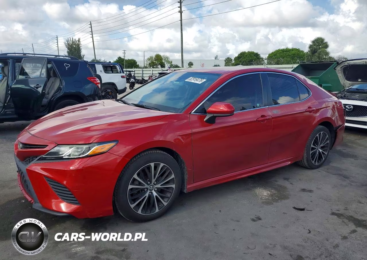 2019 Toyota Camry Se – zdjęcie 1 z 12