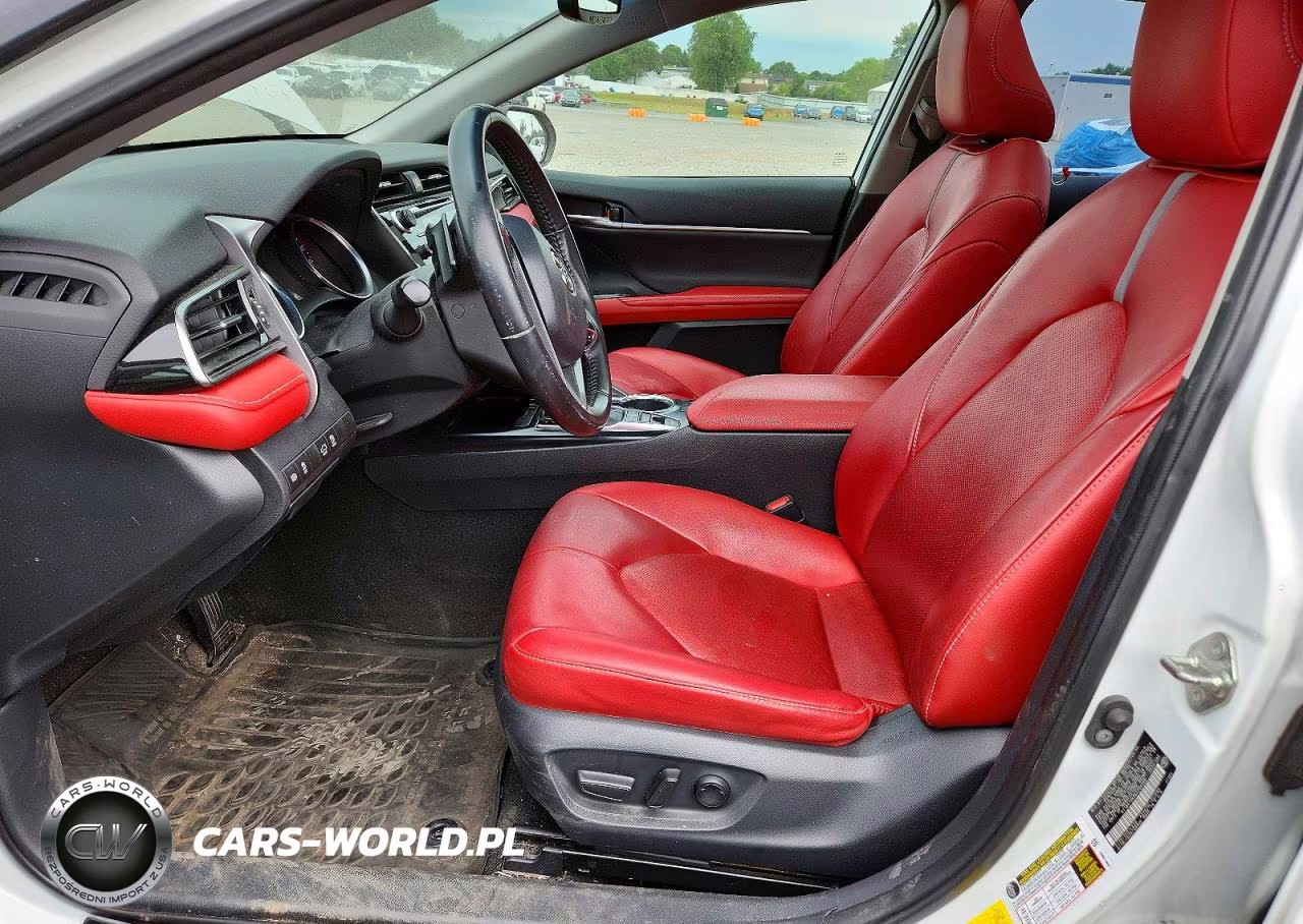 2019 Toyota Camry Xse VIN:4T1B61HK0KU294588 - 7