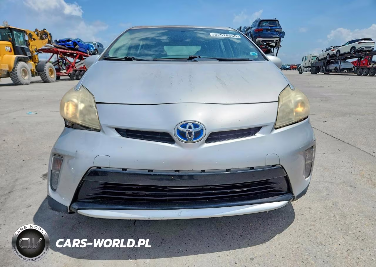 2013 Toyota Prius Two VIN:JTDKN3DU7D1628999 - 5