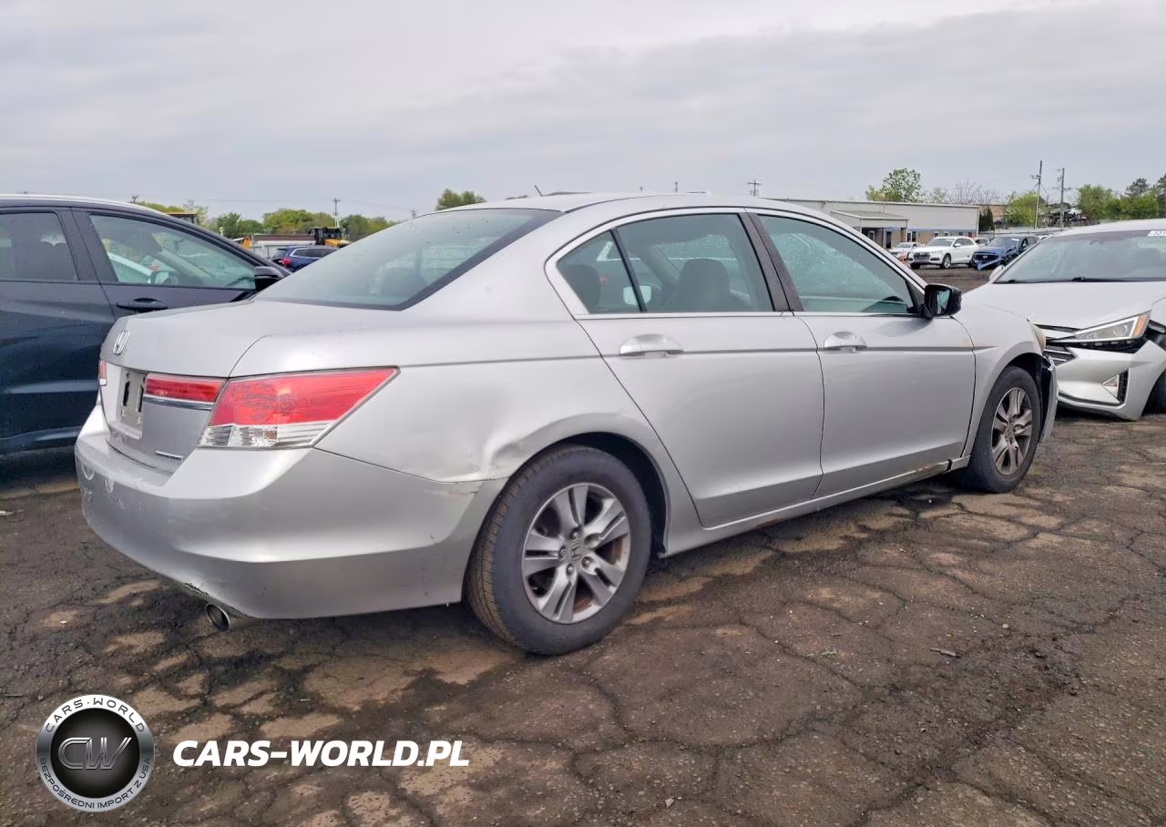 2012 Honda Accord Se VIN:1HGCP2F66CA131918 - 3