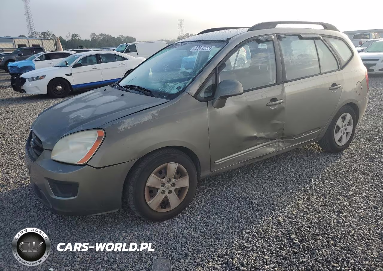 2009 Kia Rondo Base
