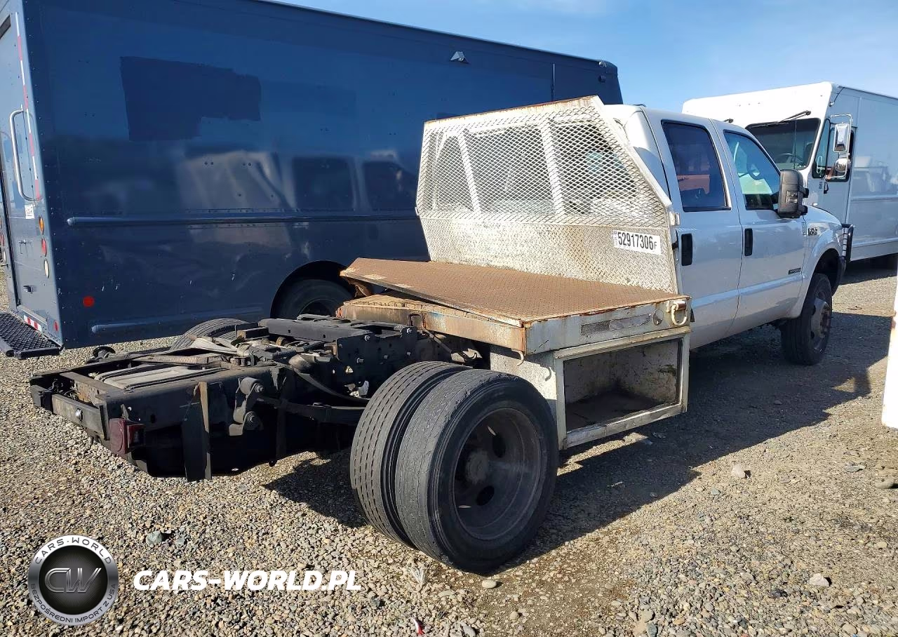 2000 Ford F450 Super Duty VIN:1FDXW46F2YED34105 - 3