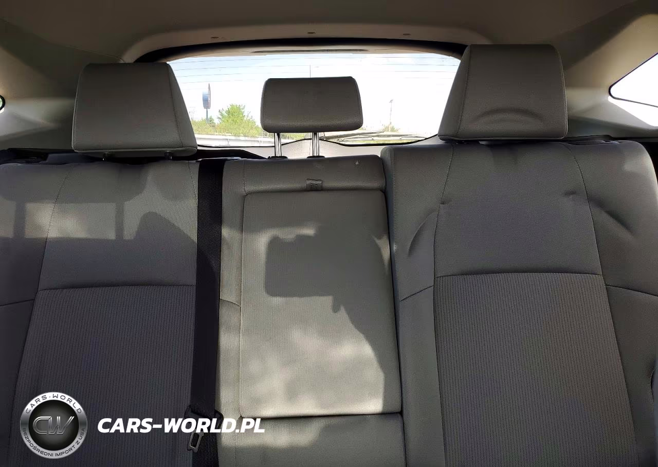 2021 Toyota Venza Le VIN:JTEAAAAH2MJ010813 - 10