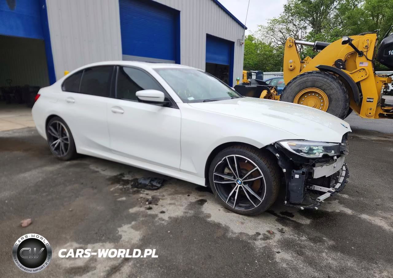 2021 BMW 330Xi VIN:3MW5R7J07M8B58055 - 4