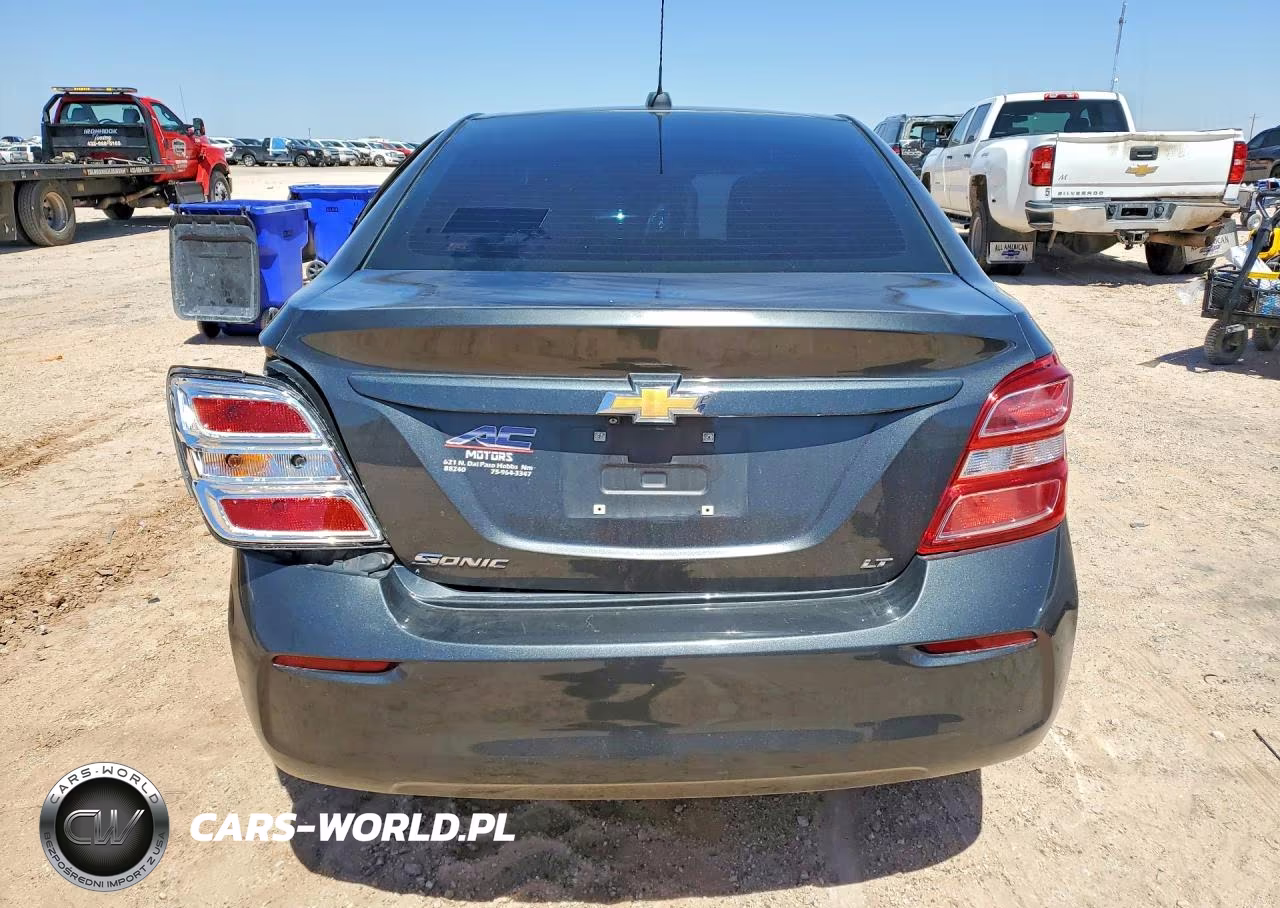 2017 Chevrolet Sonic Lt VIN:1G1JD5SG8H4141671 - 6