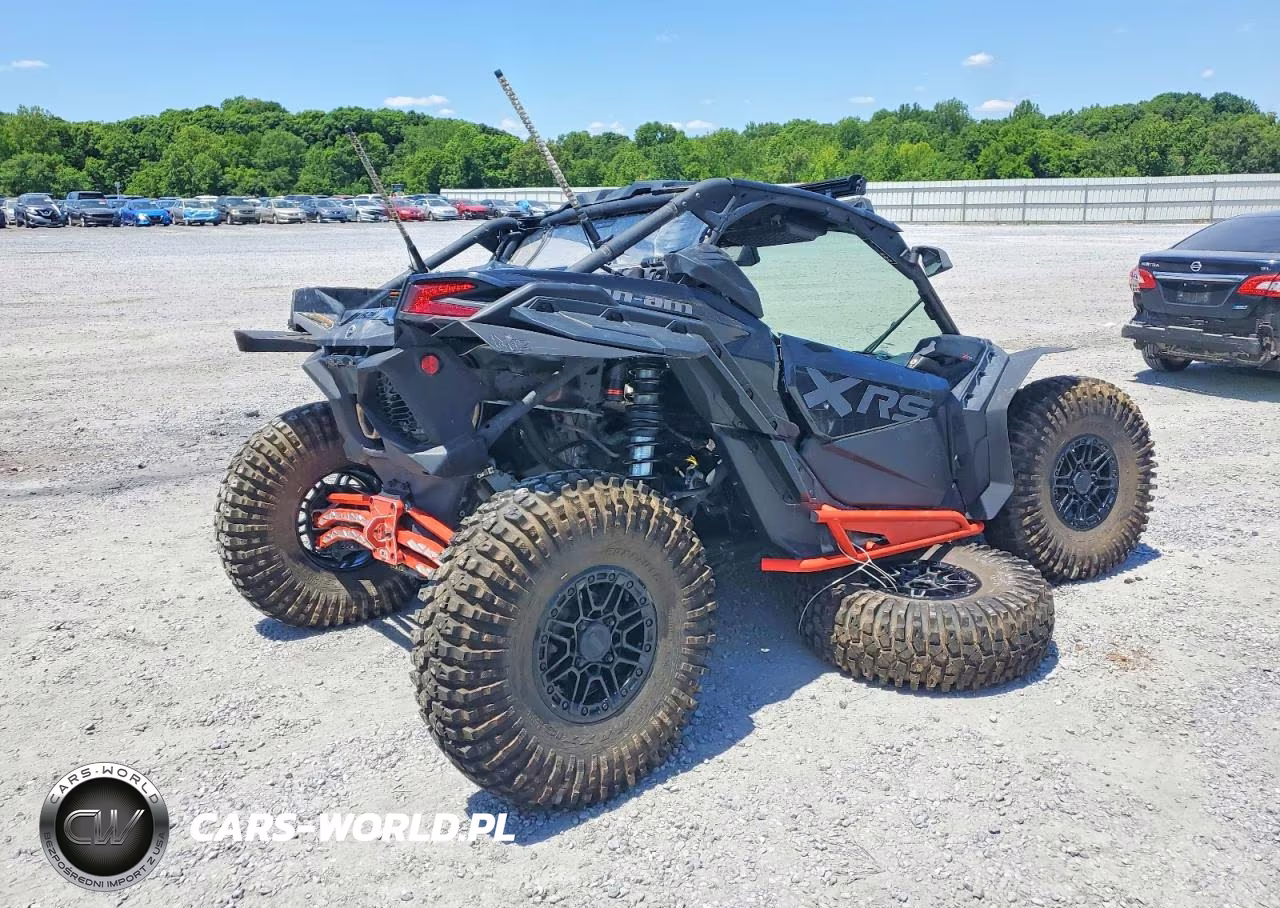 2025 Can-Am Maverick X3 Utility Vehicle VIN:3JBVXAV43SE001269 - 4
