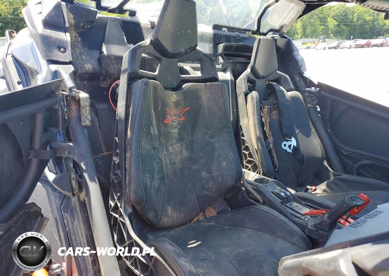 2025 Can-Am Maverick X3 Utility Vehicle VIN:3JBVXAV43SE001269 - 6