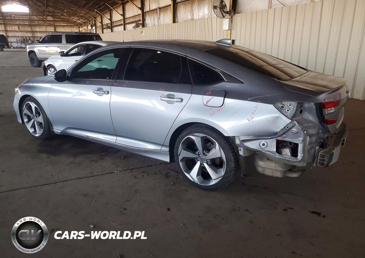2018 Honda Accord Touring VIN:1HGCV1F90JA069441 - 2