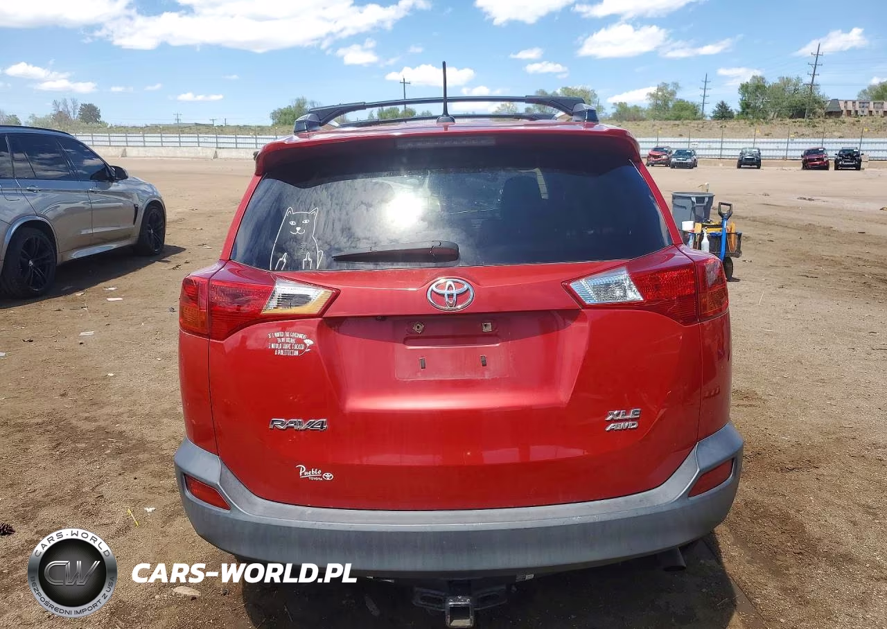 2015 Toyota Rav4 Xle VIN:JTMRFREV5FD144594 - 6