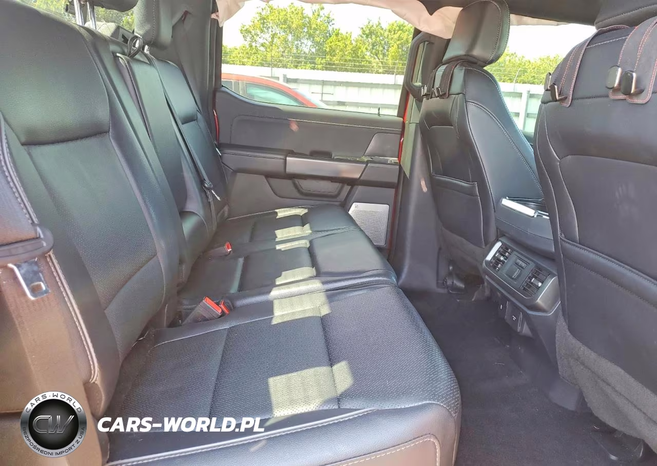 2024 Ford F150 Lariat VIN:1FTFW5LDXRFB74110 - 10