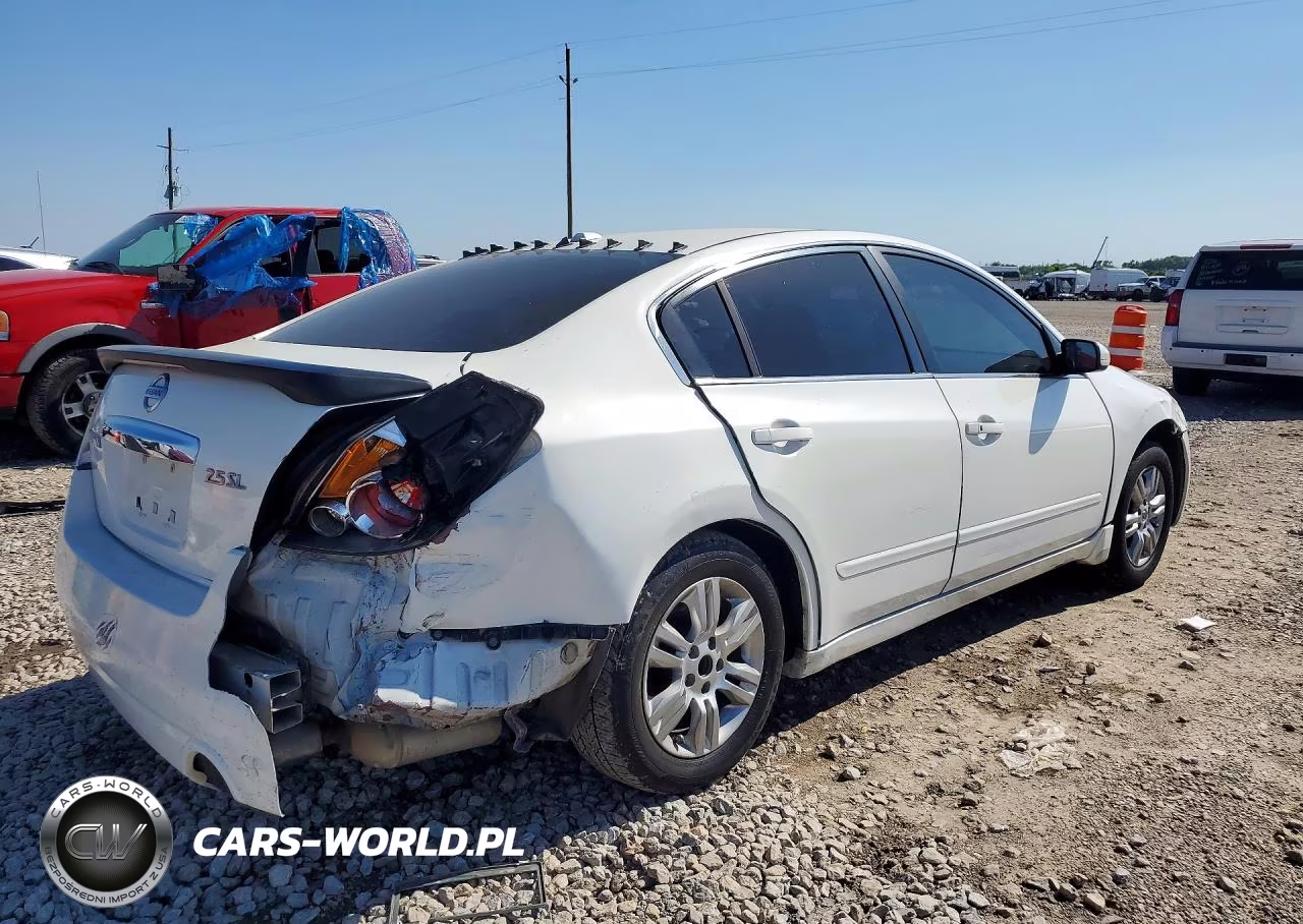 2010 Nissan Altima VIN:1N4AL2AP0AN562509 - 3