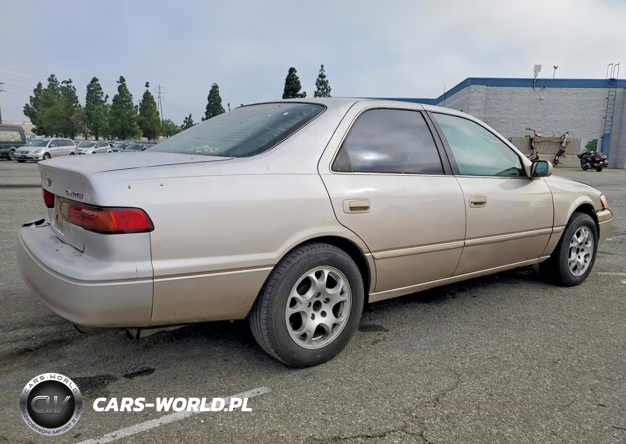 1997 Toyota Camry Le VIN:4T1BG22K6VU783268 - 3