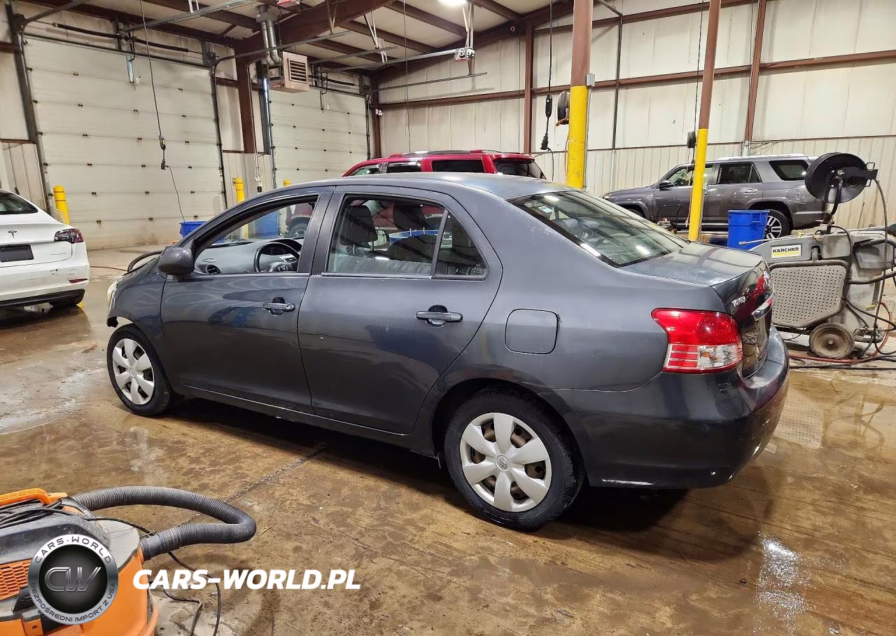 2008 Toyota Yaris Base VIN:JTDBT903181292620 - 2