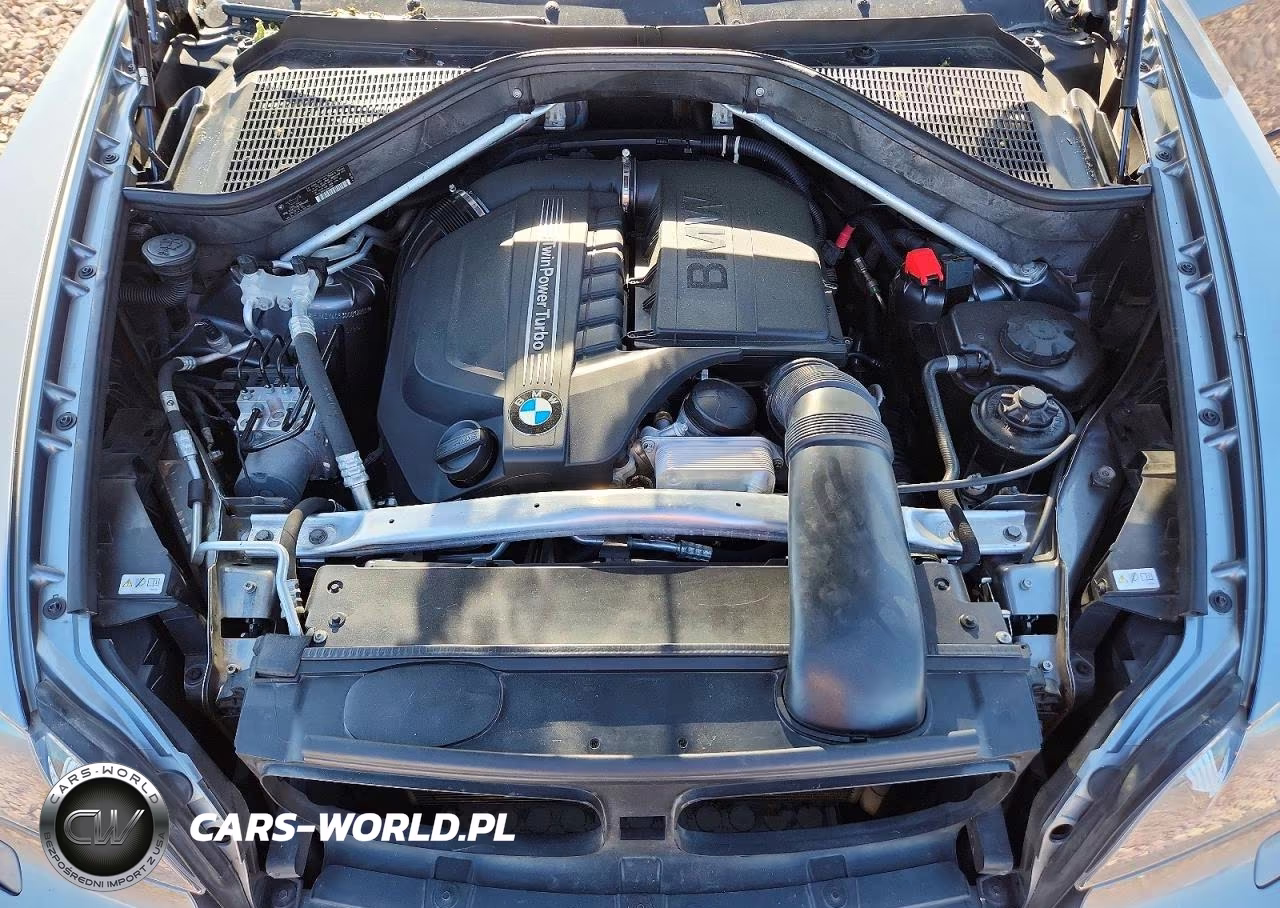 2013 BMW X5 xDrive35I VIN:5UXZV4C53D0B12855 - 12