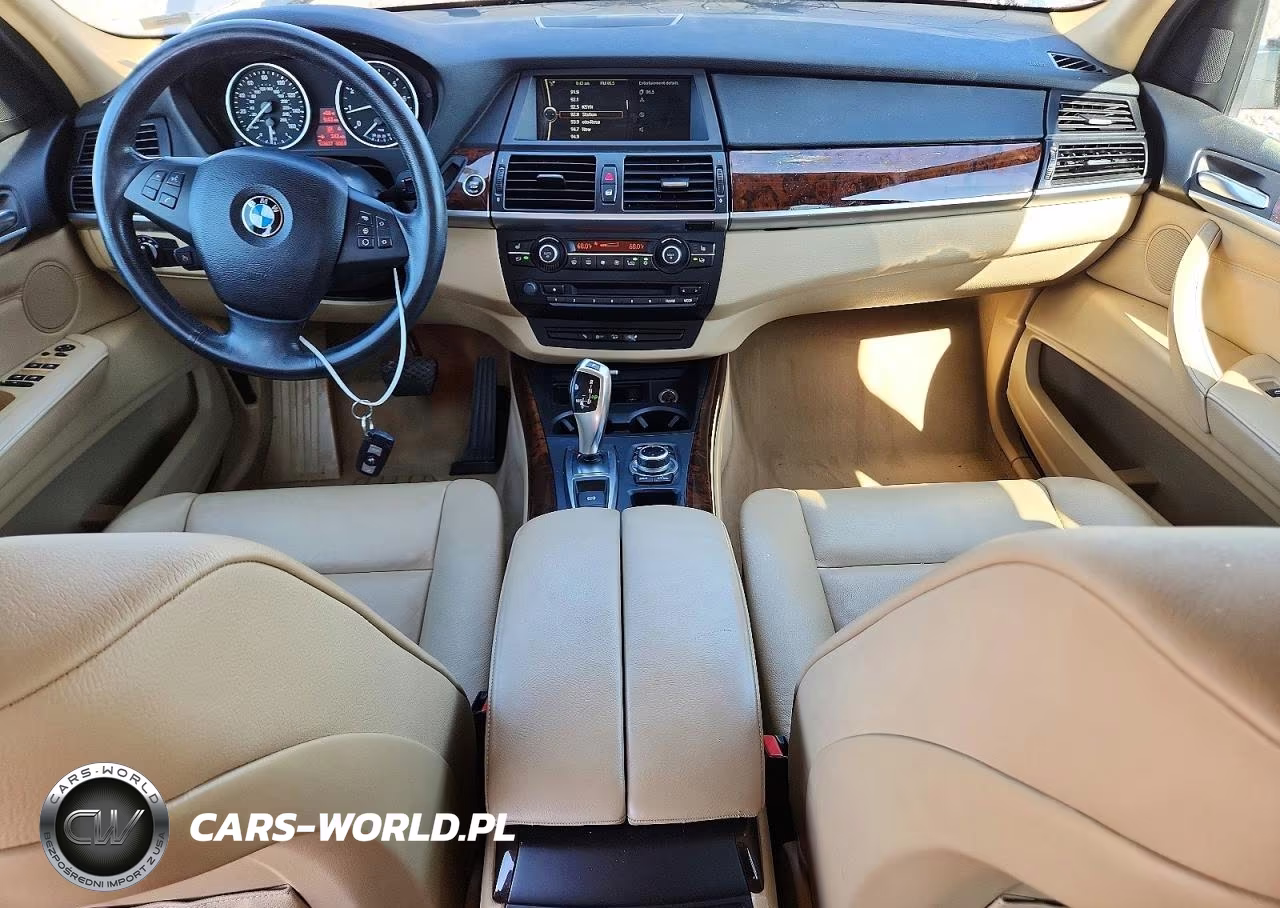 2013 BMW X5 xDrive35I VIN:5UXZV4C53D0B12855 - 8