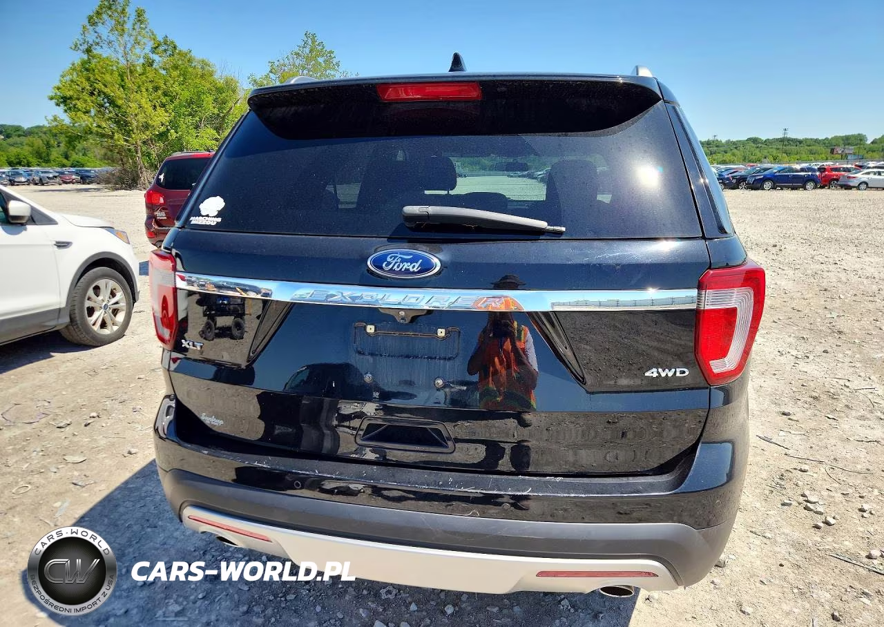 2017 Ford Explorer Xlt VIN:1FM5K8D88HGD54250 - 6