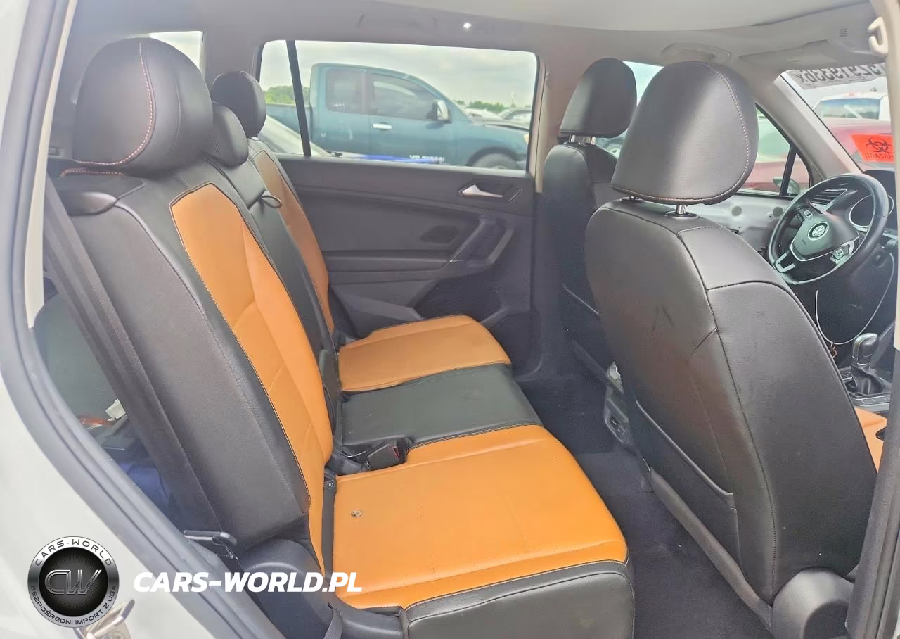 2018 Volkswagen Tiguan Se VIN:3VV3B7AX9JM200077 - 10