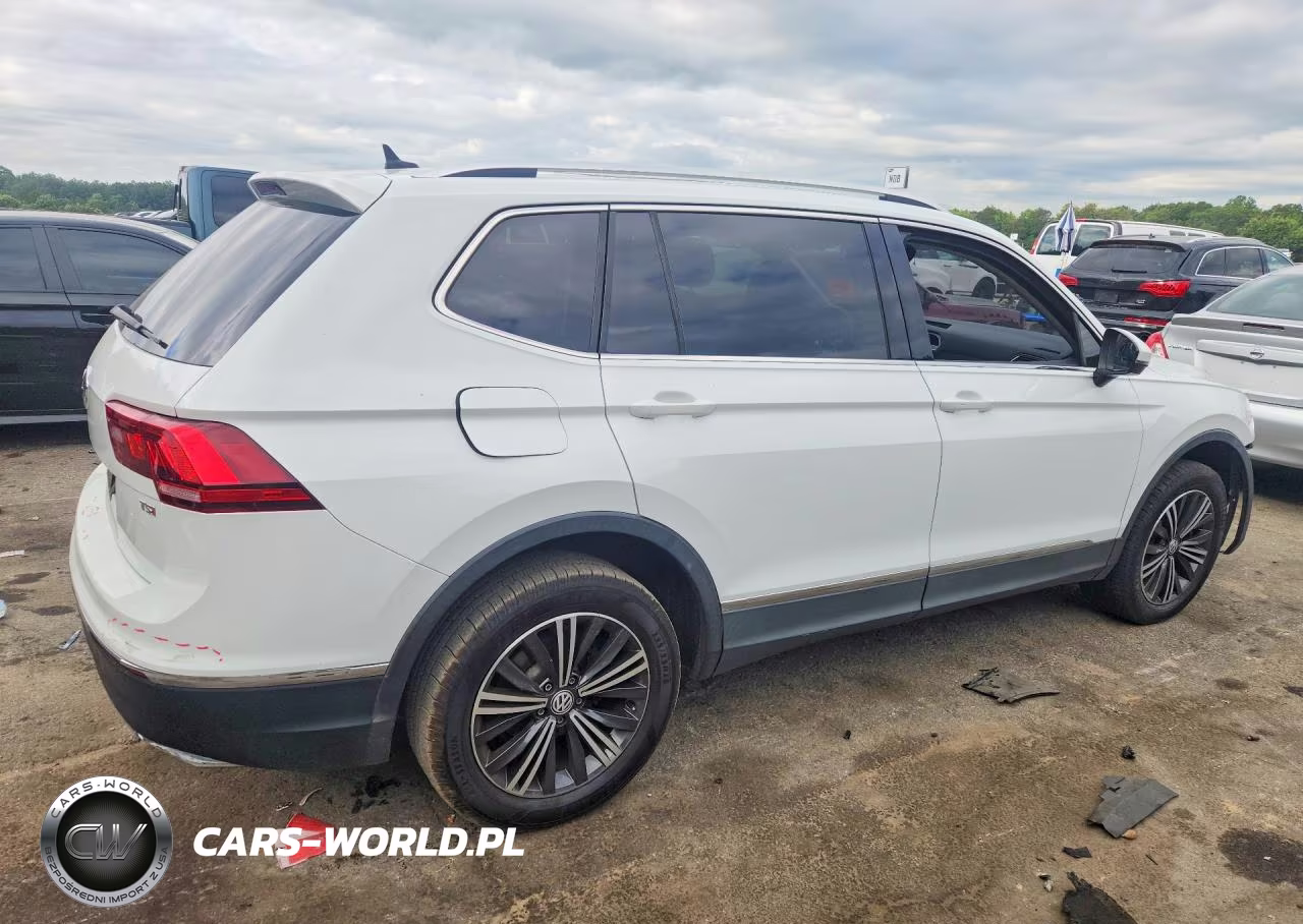 2018 Volkswagen Tiguan Se VIN:3VV3B7AX9JM200077 - 3