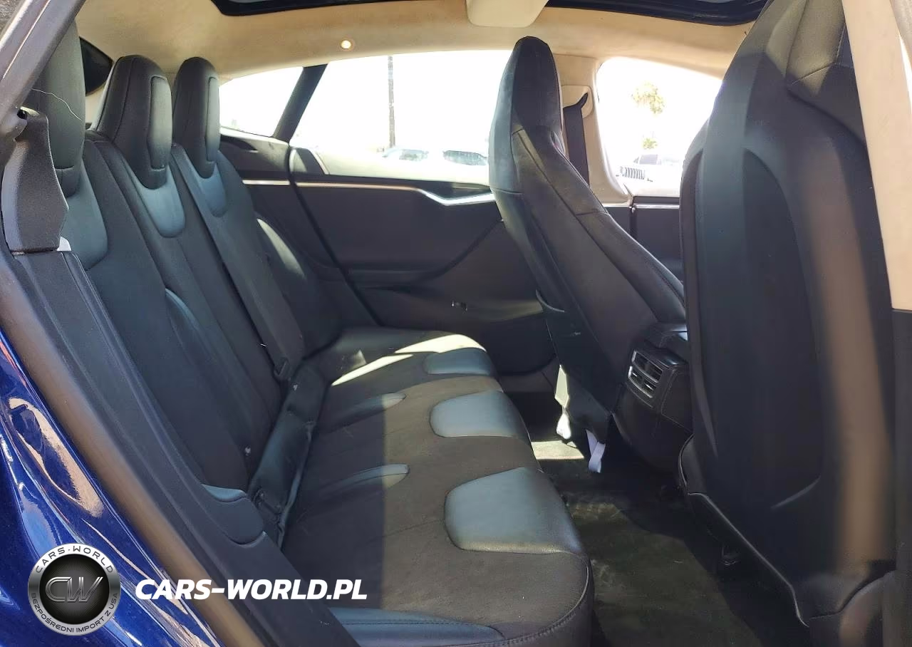 2015 Tesla Model S VIN:5YJSA1E20FF114287 - 10