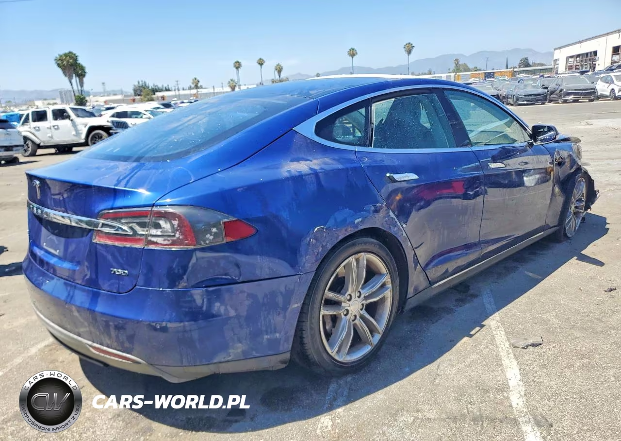 2015 Tesla Model S VIN:5YJSA1E20FF114287 - 3