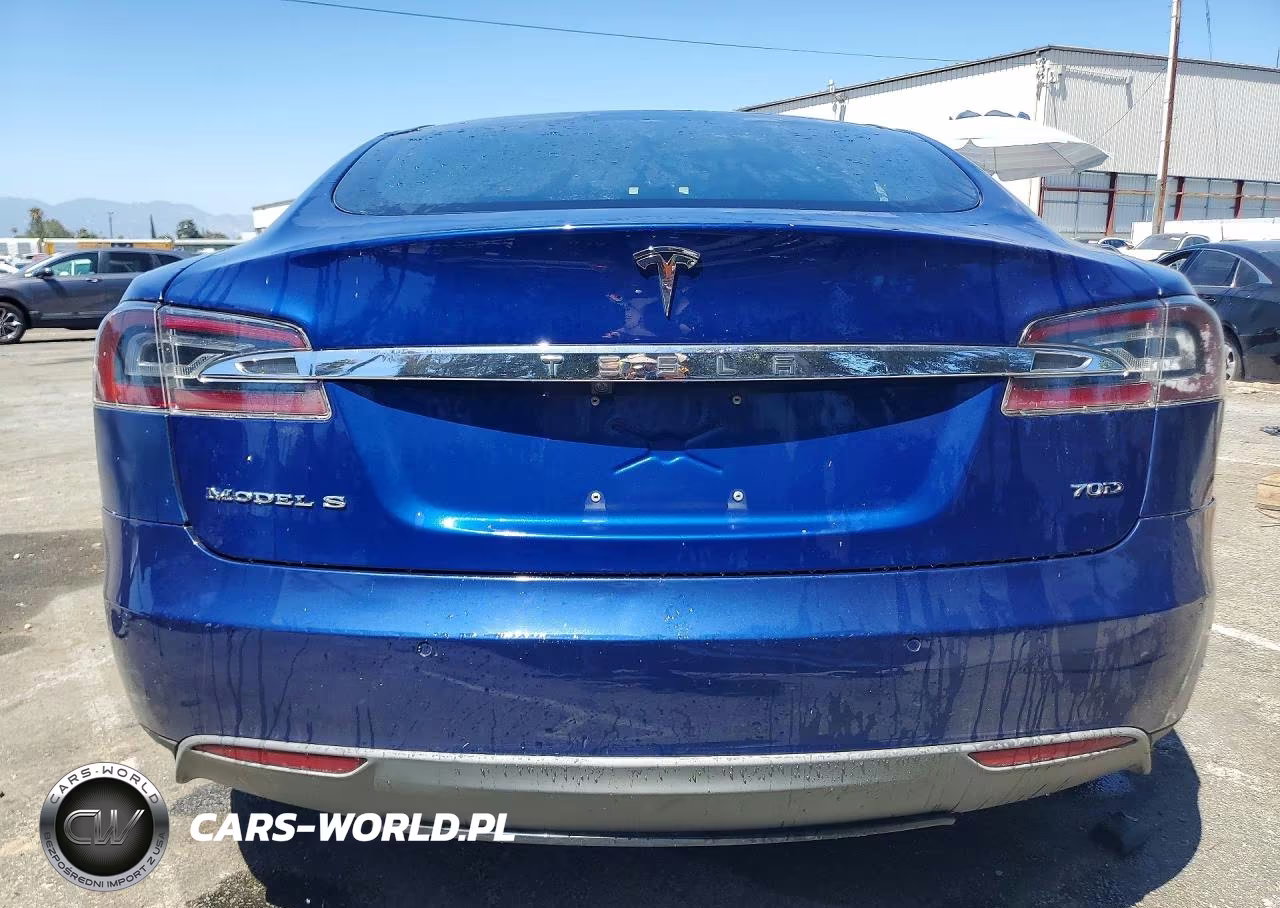2015 Tesla Model S VIN:5YJSA1E20FF114287 - 6