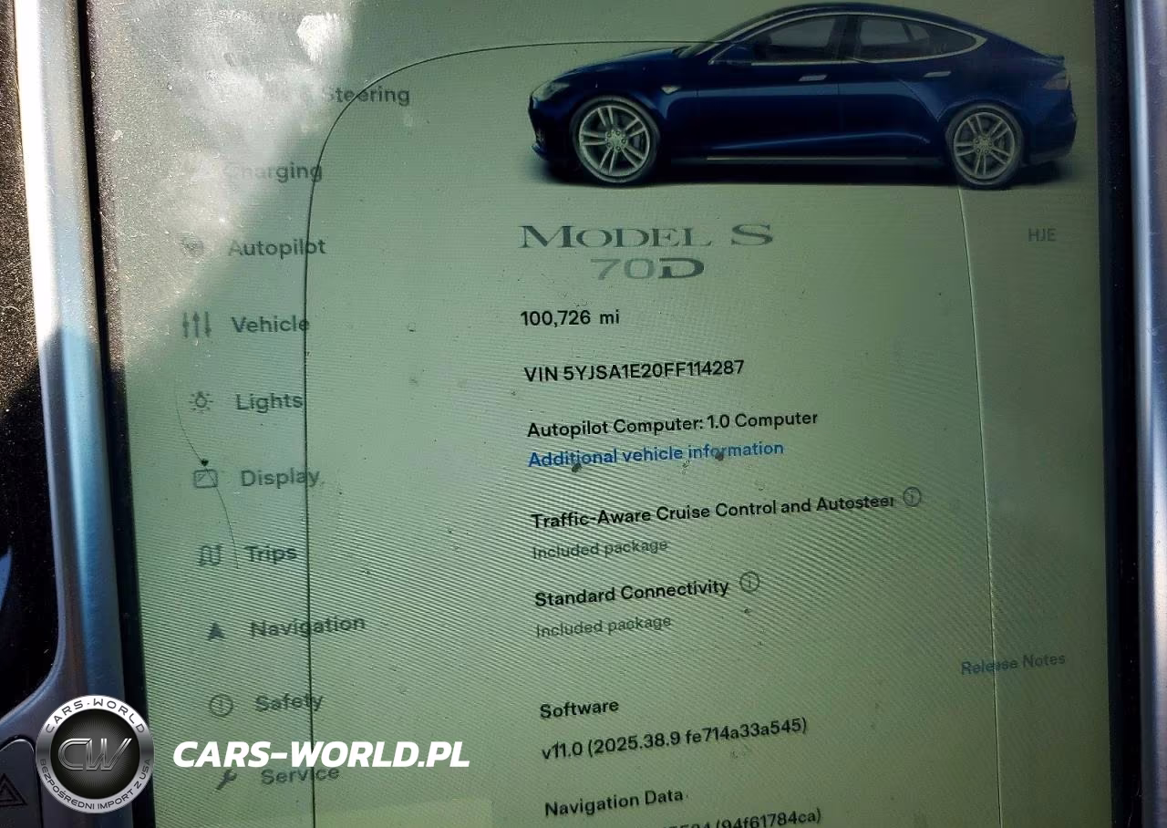 2015 Tesla Model S VIN:5YJSA1E20FF114287 - 9