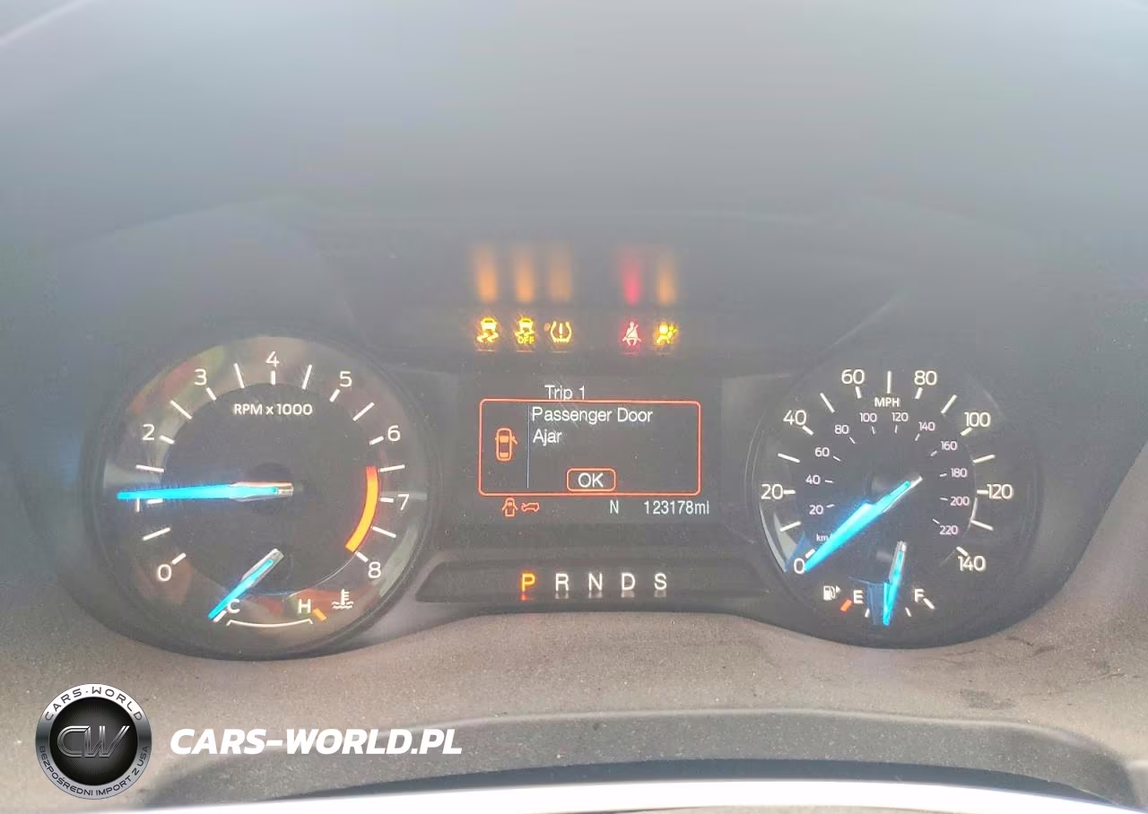2018 Ford Explorer Xlt VIN:1FM5K8D89JGA54285 - 9