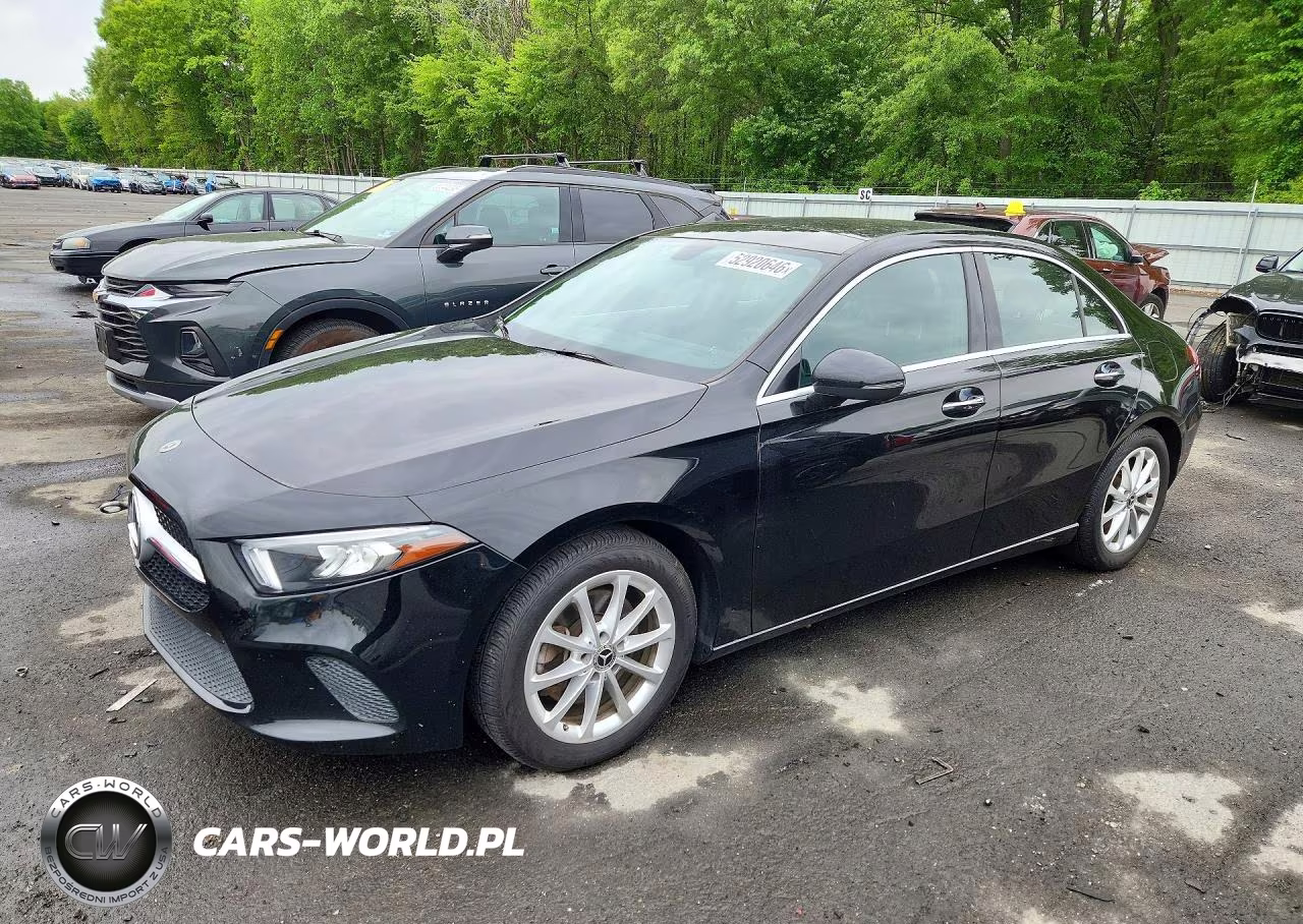 2021 Mercedes-Benz A 220 4Matic
