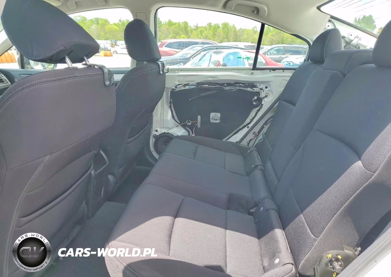 2018 Subaru Legacy 2.5I VIN:4S3BNAA67J3028106 - 10