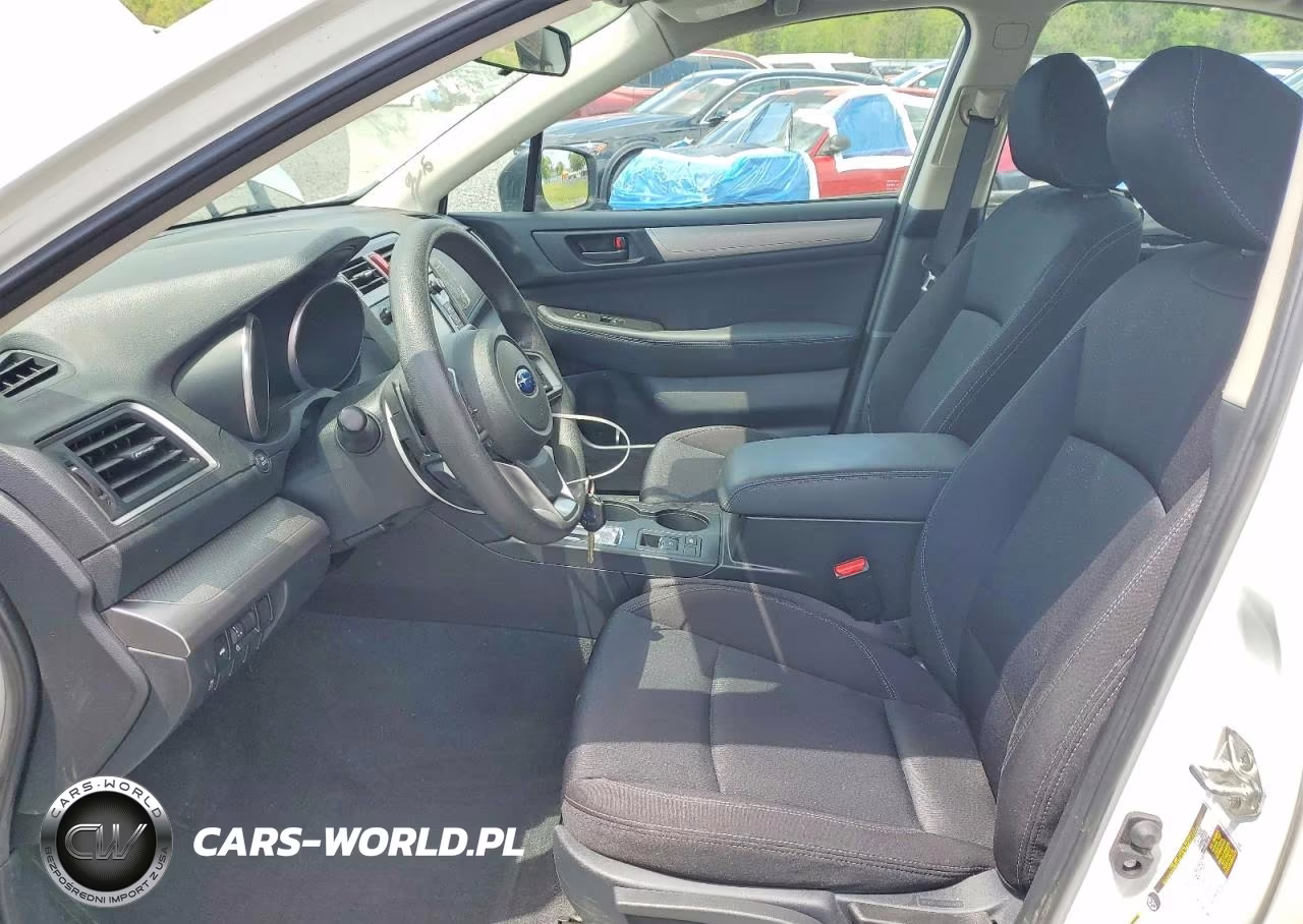 2018 Subaru Legacy 2.5I VIN:4S3BNAA67J3028106 - 7