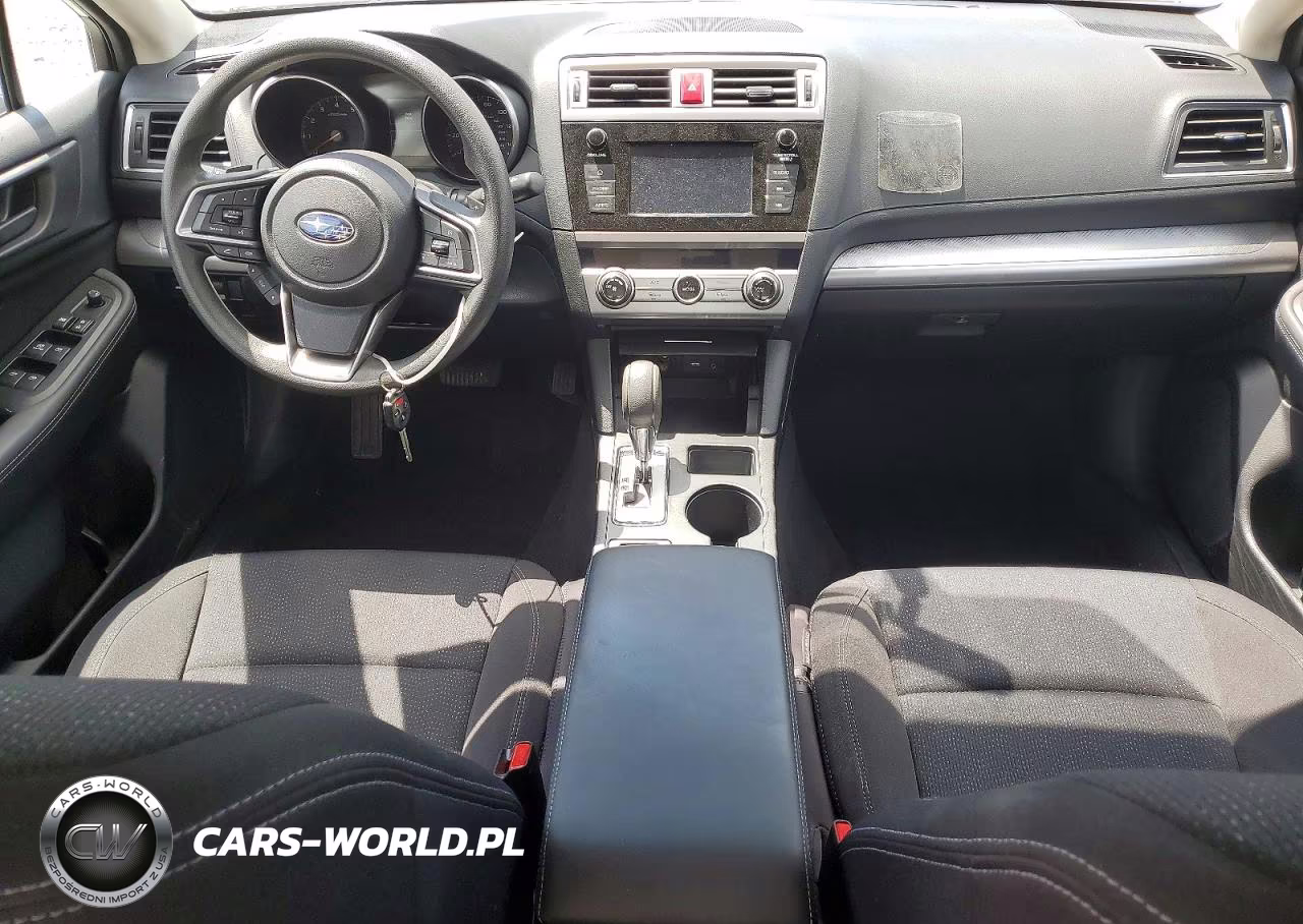 2018 Subaru Legacy 2.5I VIN:4S3BNAA67J3028106 - 8