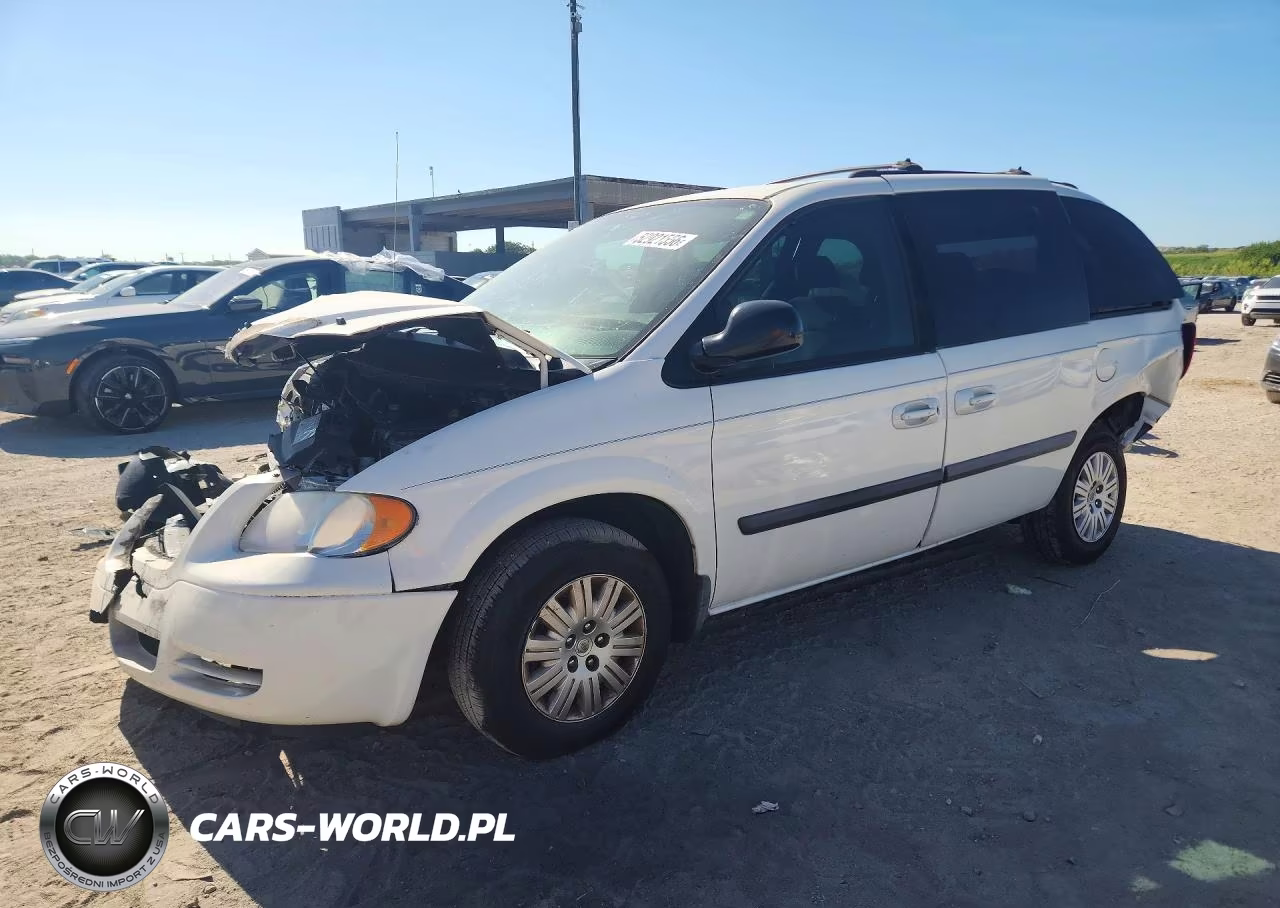 2005 Chrysler Town & Country