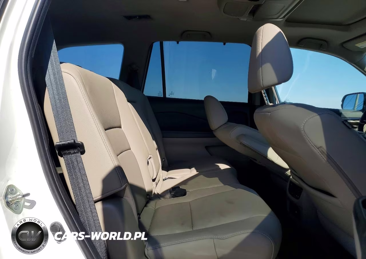 2020 Honda Pilot Touring VIN:5FNYF6H96LB041620 - 11
