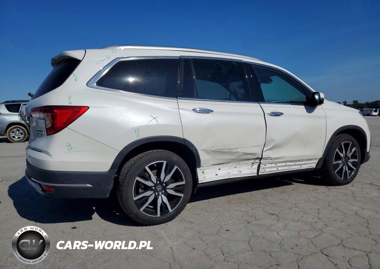 2020 Honda Pilot Touring VIN:5FNYF6H96LB041620 - 3