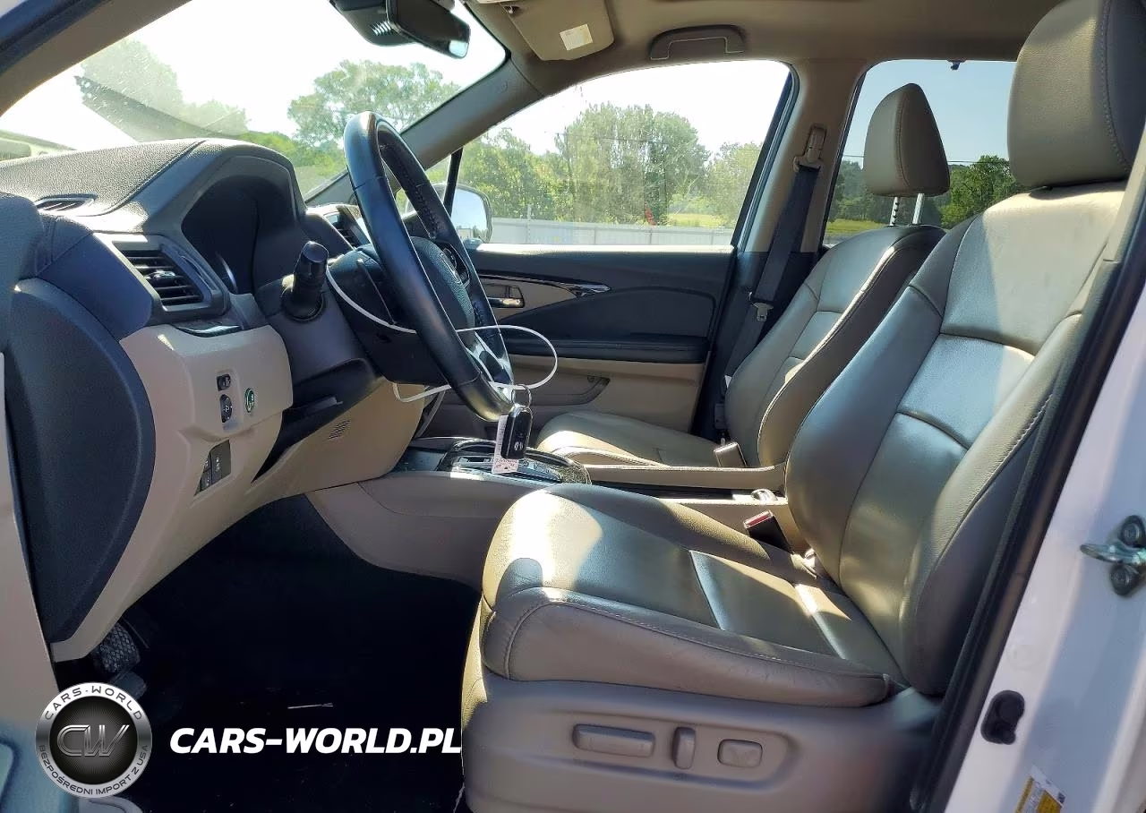 2020 Honda Pilot Touring VIN:5FNYF6H96LB041620 - 7