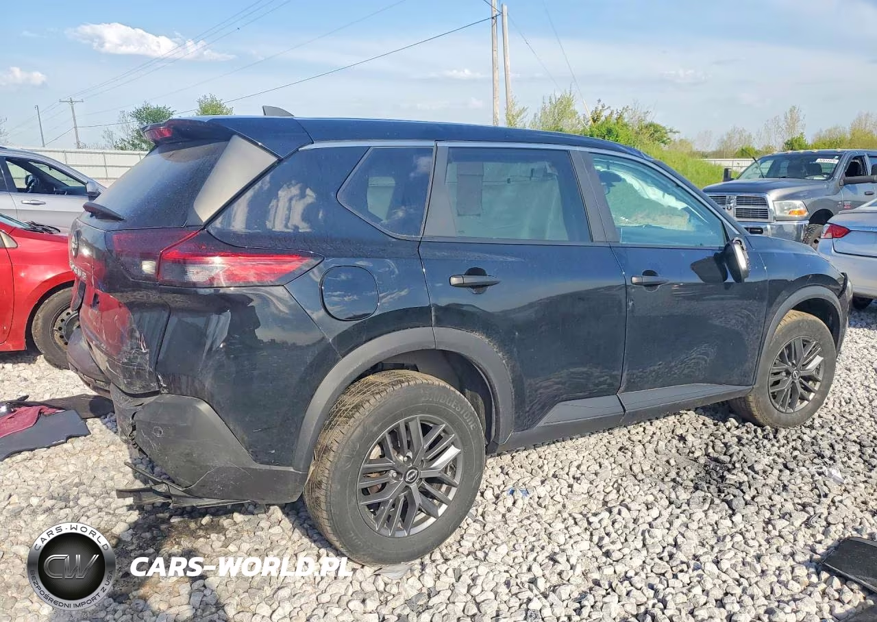 2023 Nissan Rogue S VIN:5N1BT3AA3PC798314 - 3