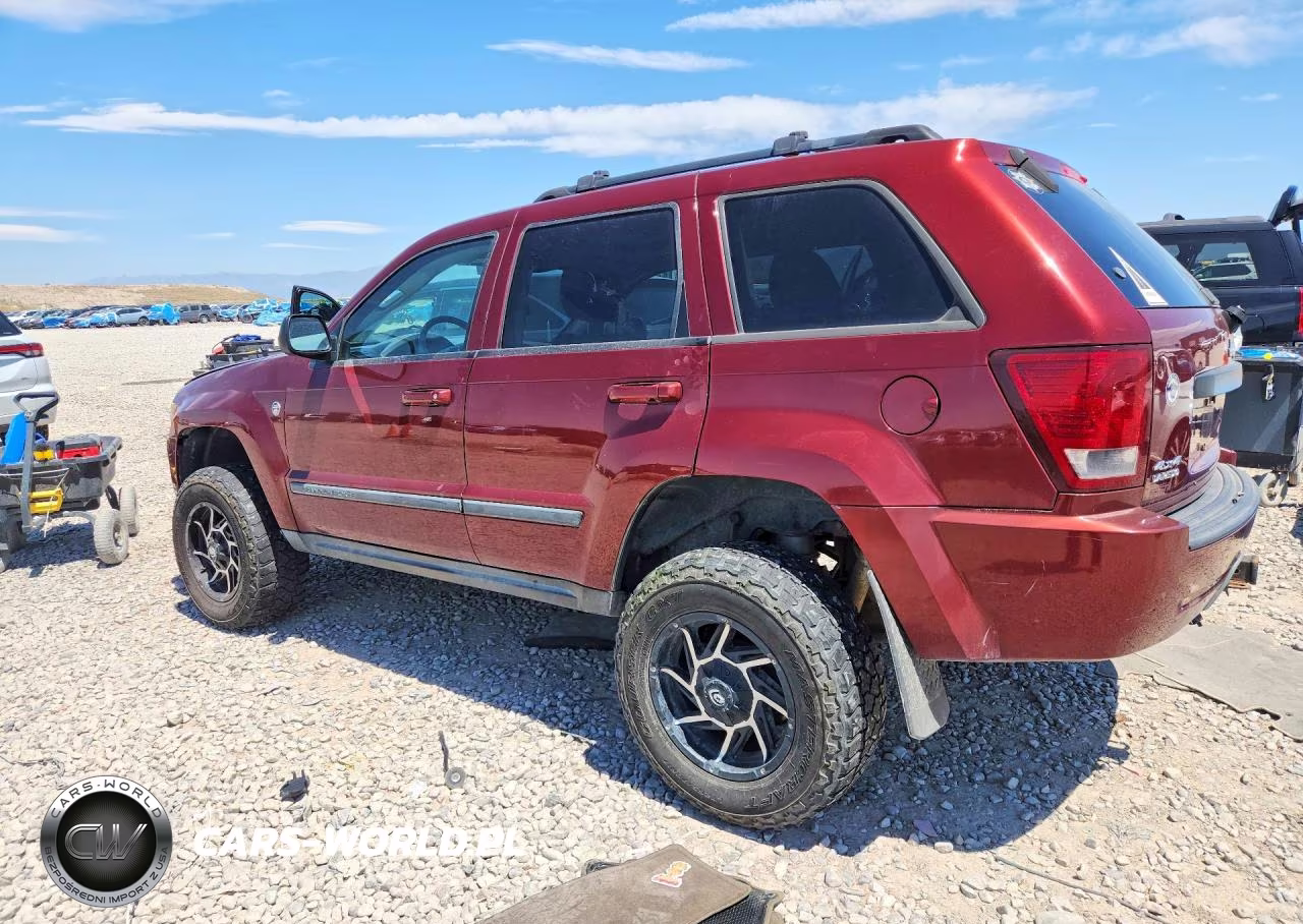 2007 Jeep Grand Cherokee Laredo VIN:1J8HR48PX7C571501 - 2
