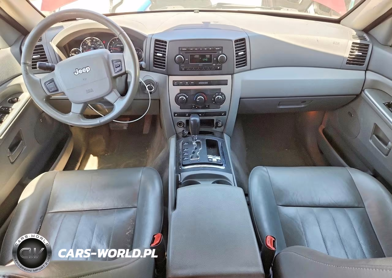 2007 Jeep Grand Cherokee Laredo VIN:1J8HR48PX7C571501 - 8