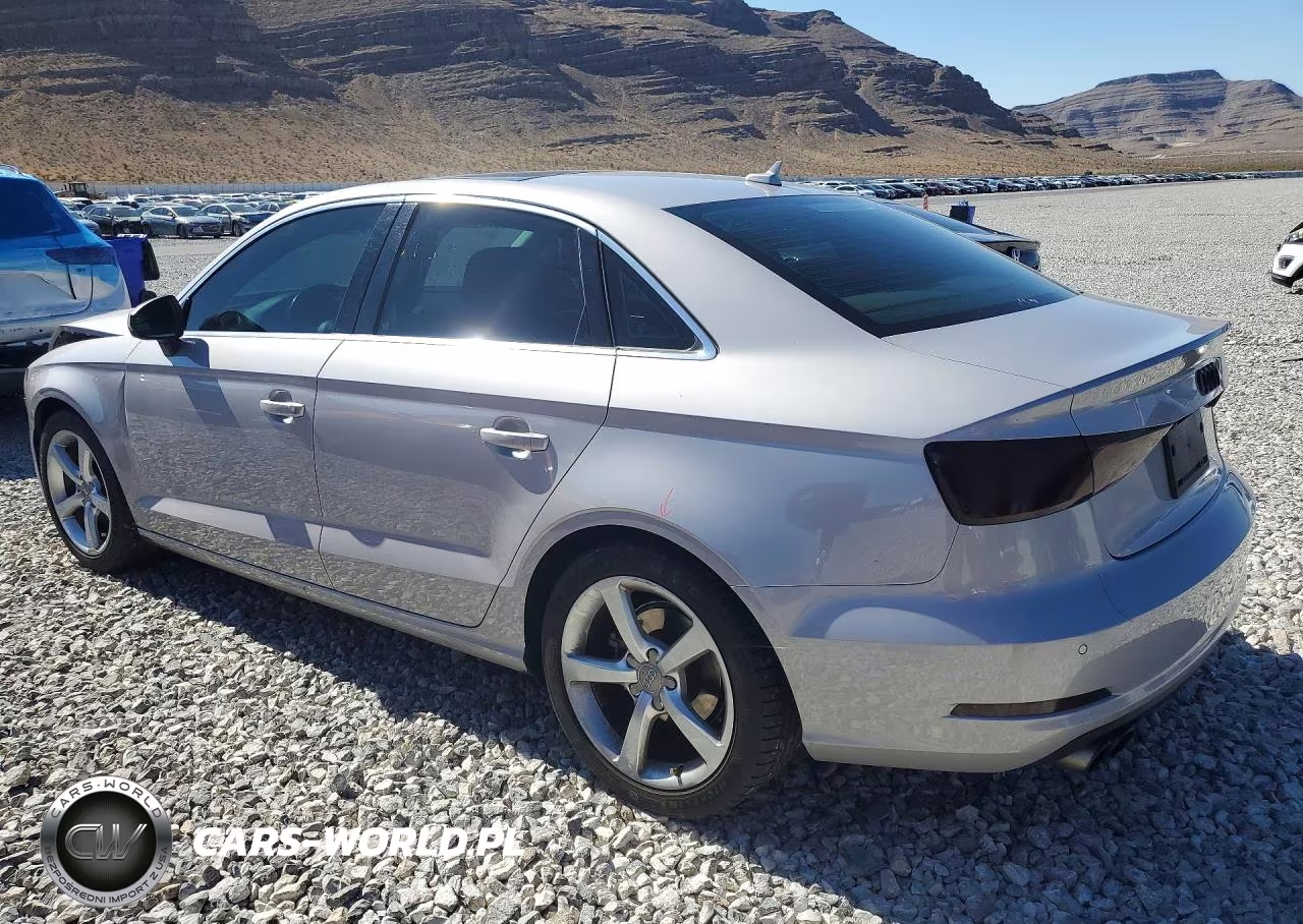 2015 Audi A3 Premium VIN:WAUACGFF2F1079932 - 2