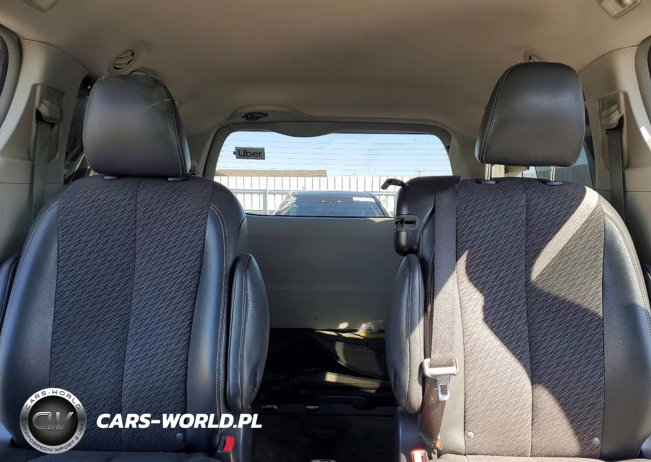 2013 Toyota Sienna Sport VIN:5TDXK3DC8DS398348 - 10