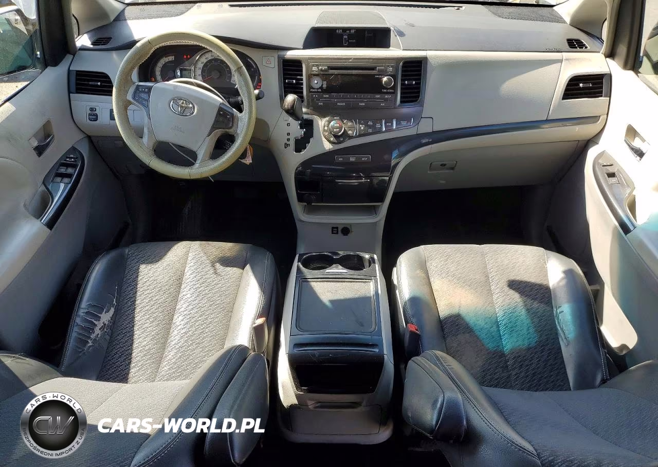2013 Toyota Sienna Sport VIN:5TDXK3DC8DS398348 - 8