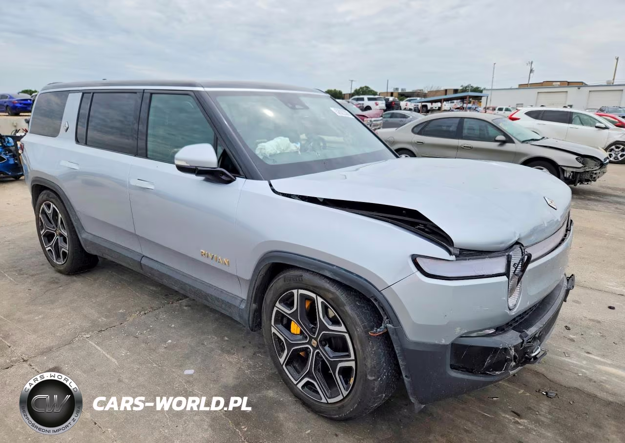 2023 Rivian R1S Adventure VIN:7PDSGABA9PN027915 - 4