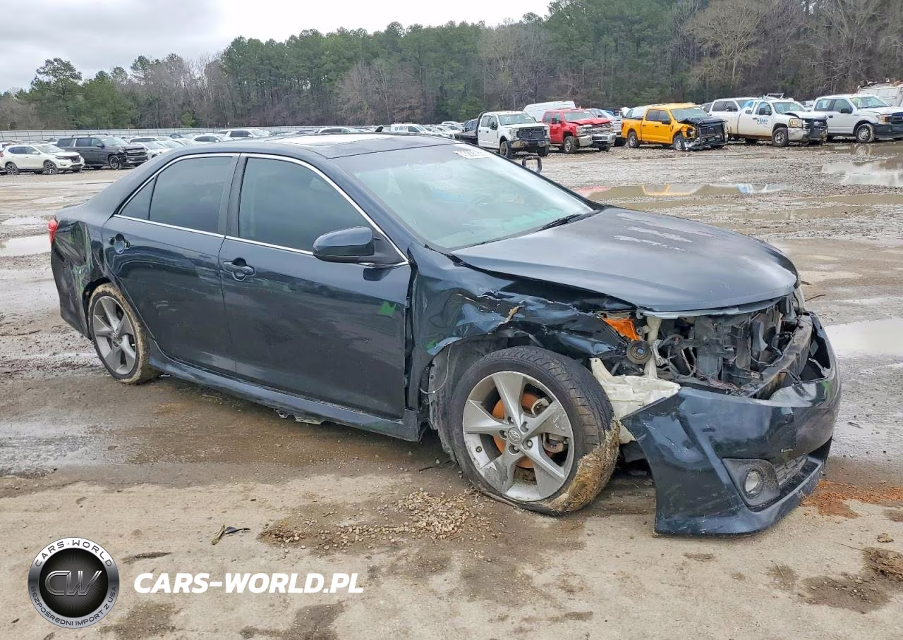 2013 Toyota Camry Se VIN:4T1BK1FK0DU531890 - 4