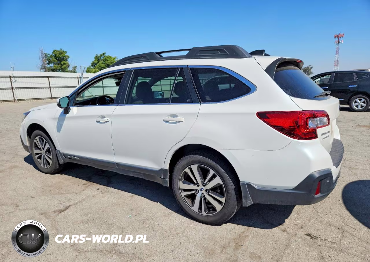 2018 Subaru Outback 2.5I Limited VIN:4S4BSANC2J3204547 - 2
