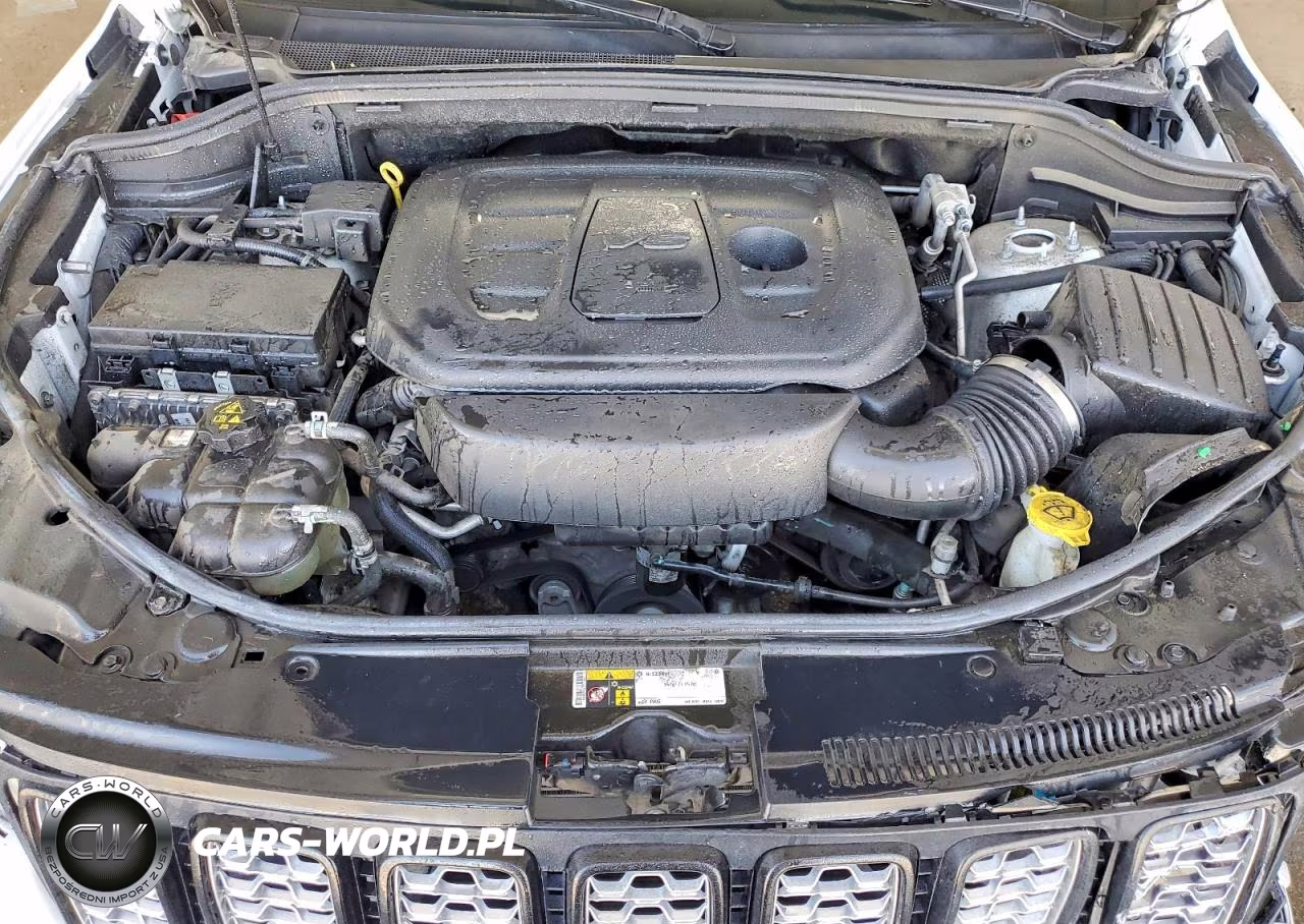 2020 Jeep Grand Cherokee Laredo VIN:1C4RJEAGXLC355712 - 12