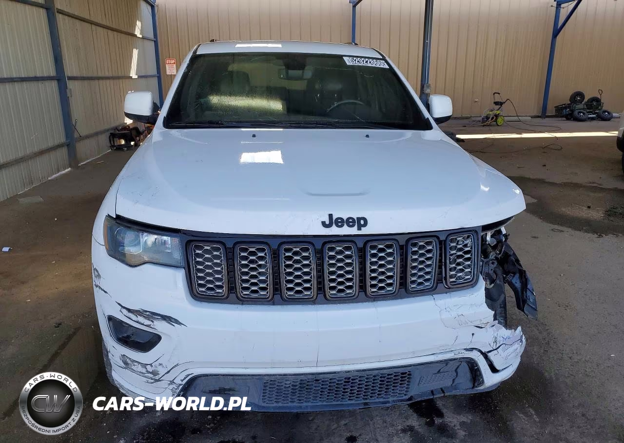 2020 Jeep Grand Cherokee Laredo VIN:1C4RJEAGXLC355712 - 5