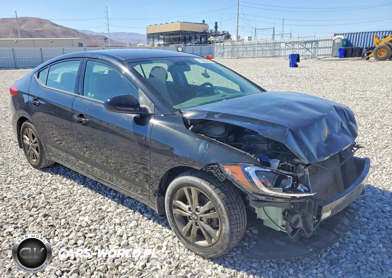 2018 Hyundai Elantra Sel VIN:5NPD84LF0JH248724 - 4