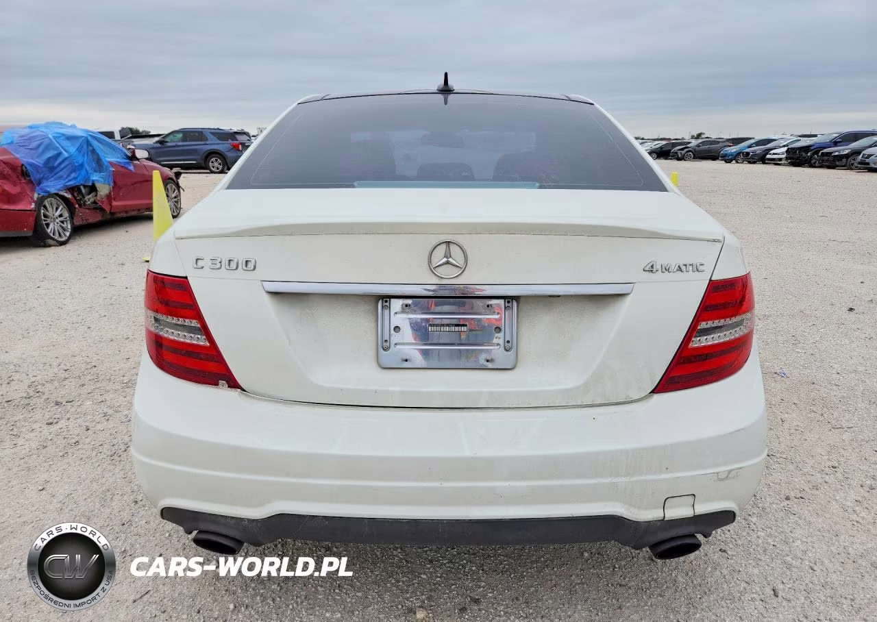 2012 Mercedes-Benz C 300 4Matic VIN:WDDGF8BB6CR209808 - 6