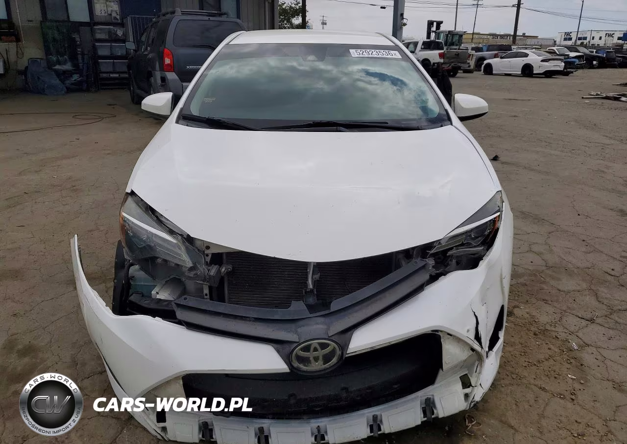 2019 Toyota Corolla Le VIN:2T1BURHE7KC201596 - 5